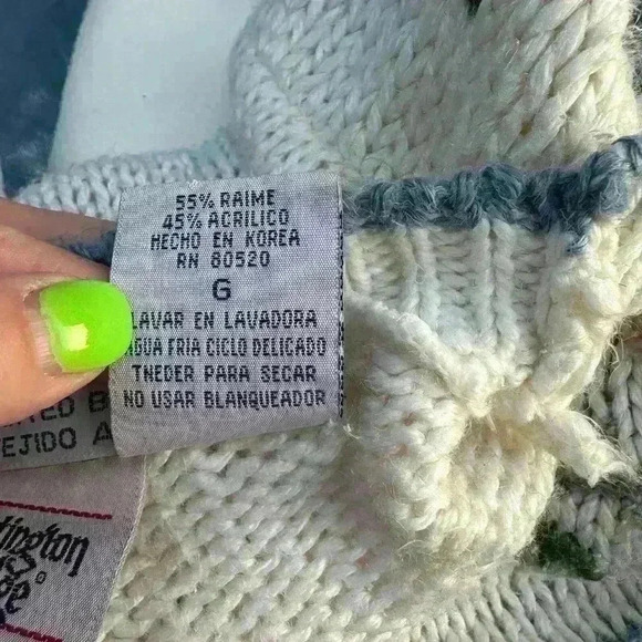 Hand knitted sweater cardigan. Floral. Granny vintage retro sweater. Size L - Picture 3 of 10